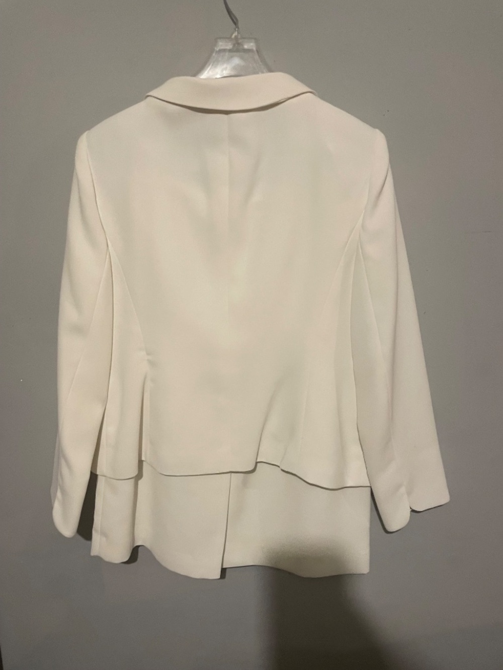 Evan Picone women’s size 8 petite white skirt suit - Picture 2 of 4